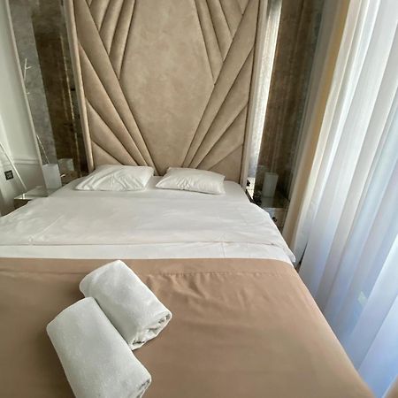 Ab Residences -Cihangir Luxury Antique Apartment Istanbul Eksteriør bilde