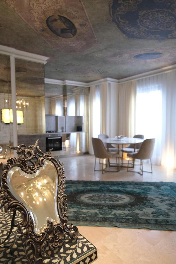 Ab Residences -Cihangir Luxury Antique Apartment Istanbul Eksteriør bilde